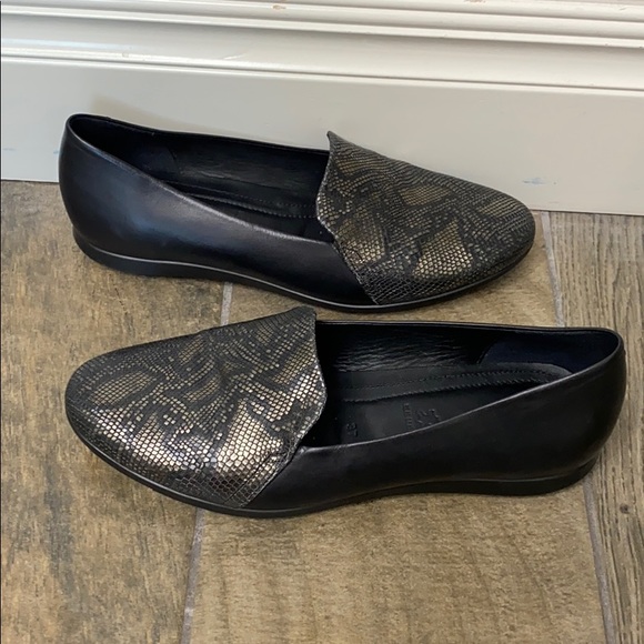 ecco black flats